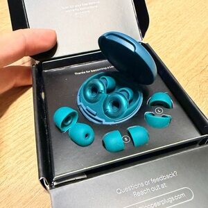 Loop Switch 2 Emerald ear plugs NIB